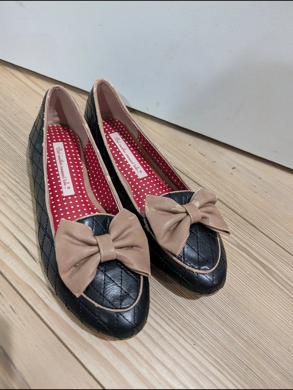 But Another Innocent Tale Black Quilted Bow Ballet Flats Size 8.5